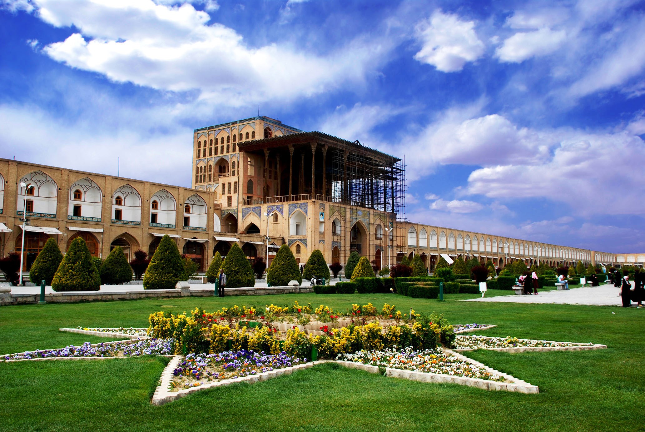 عکس بالایی